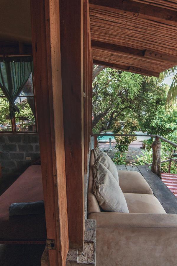 Esencia Nativa Hotel El Zonte Luaran gambar