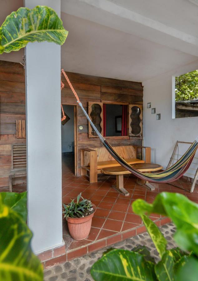 Esencia Nativa Hotel El Zonte Luaran gambar