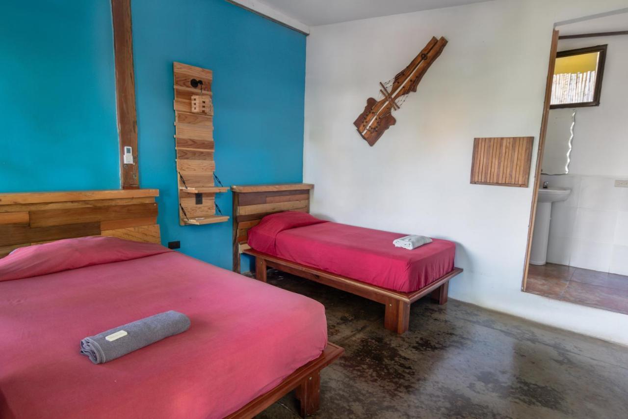 Esencia Nativa Hotel El Zonte Luaran gambar